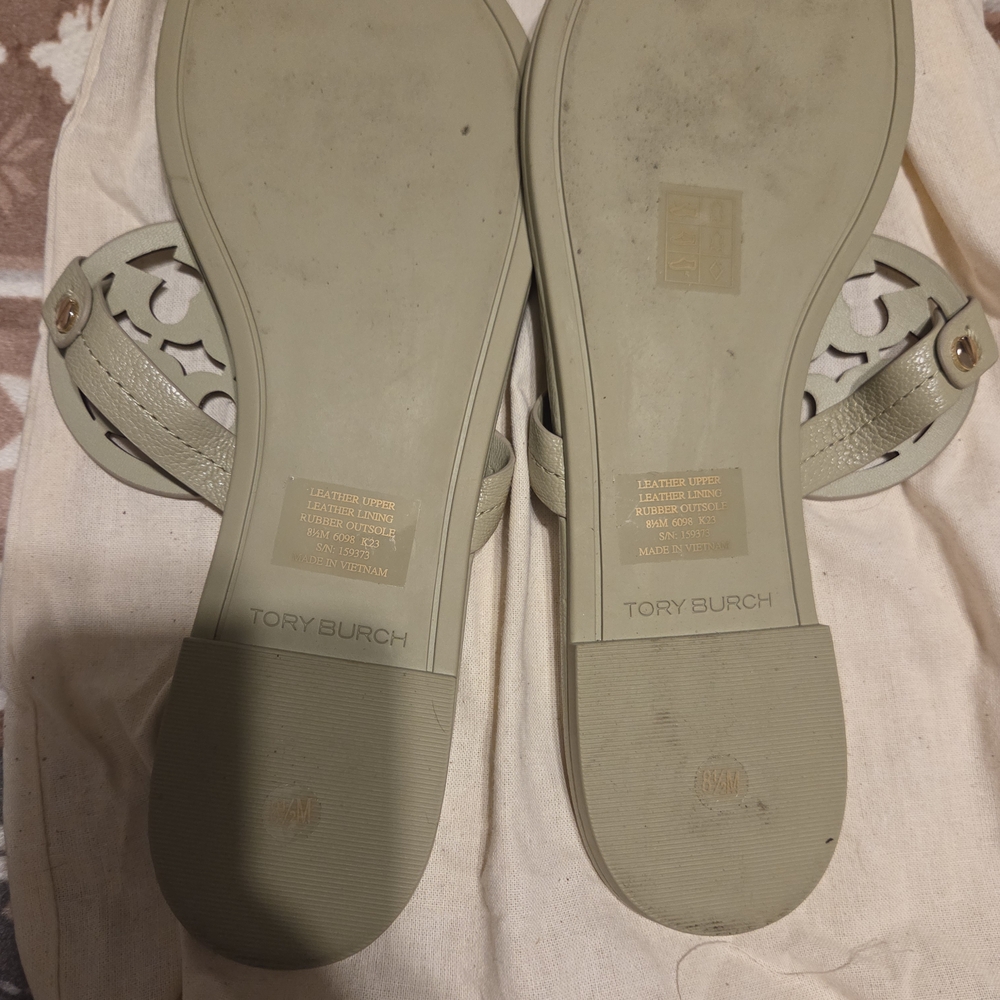Tory Burch Women's Sandals - Olive Green